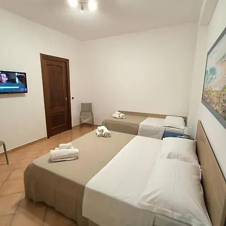 Le Perle 2 Di Naxos Apartment *